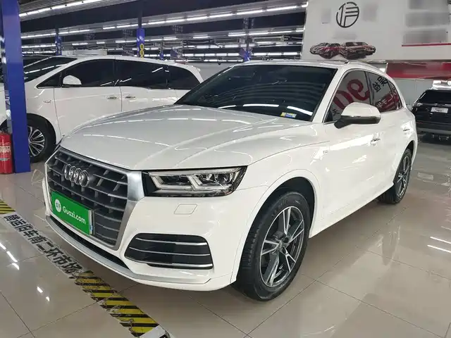 AUDI  Q5L
