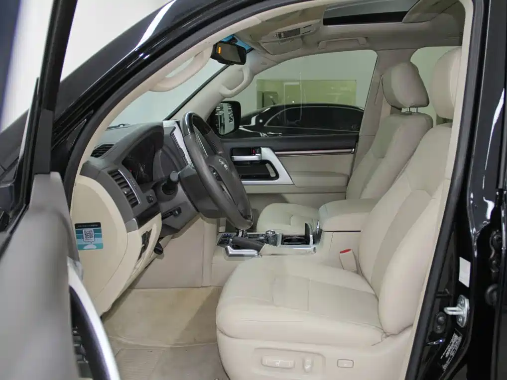 Toyota Land Cruiser — миниатюра 7