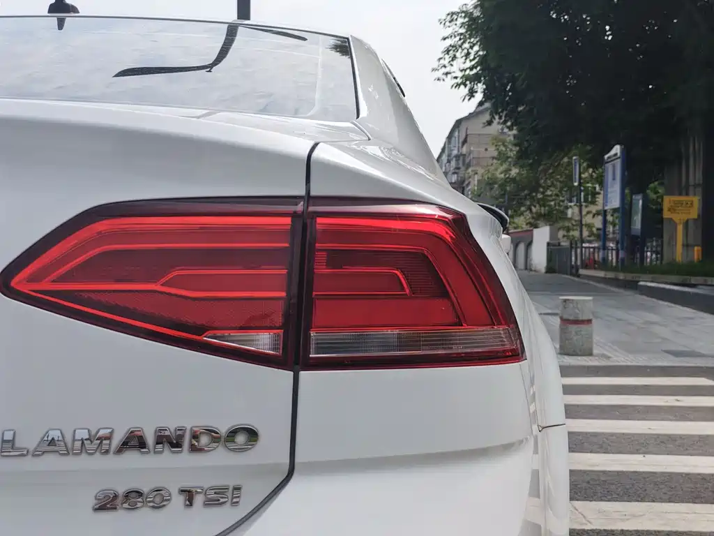 Volkswagen Lamando — миниатюра 18