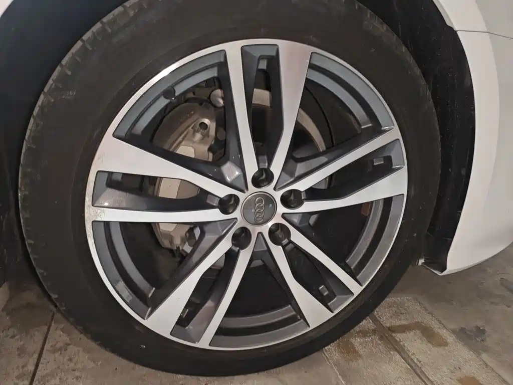 Audi A6L — миниатюра 8