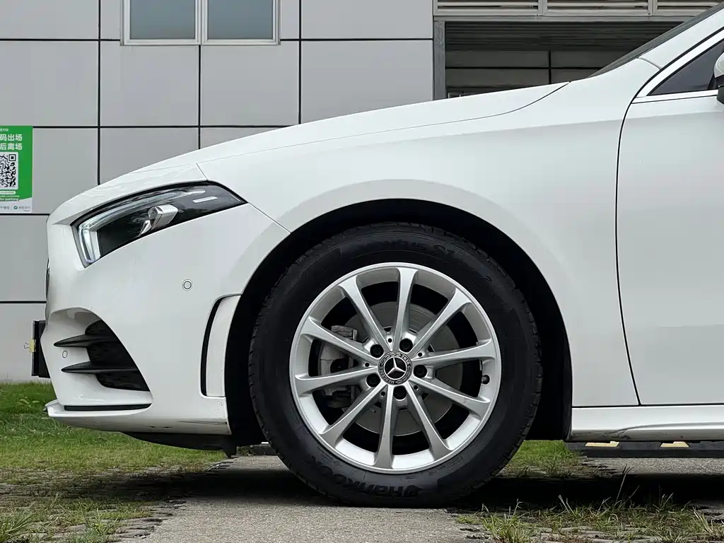 Mercedes-Benz A-Class A 2022 A 200 L Sport