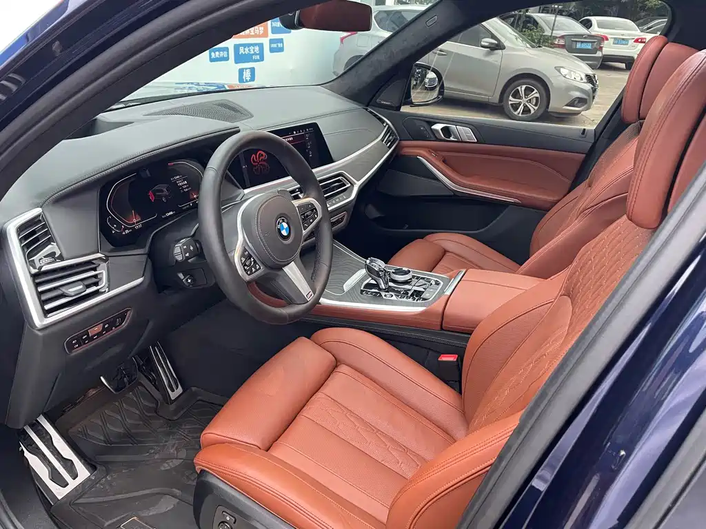 BMW X7 — миниатюра 8