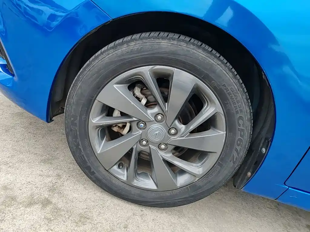 Changan Eado DT — миниатюра 23