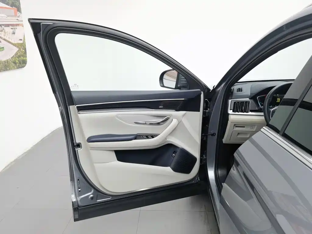 BYD Song Plus PLUS 2021 DM-i 110KM Flagship PLUS