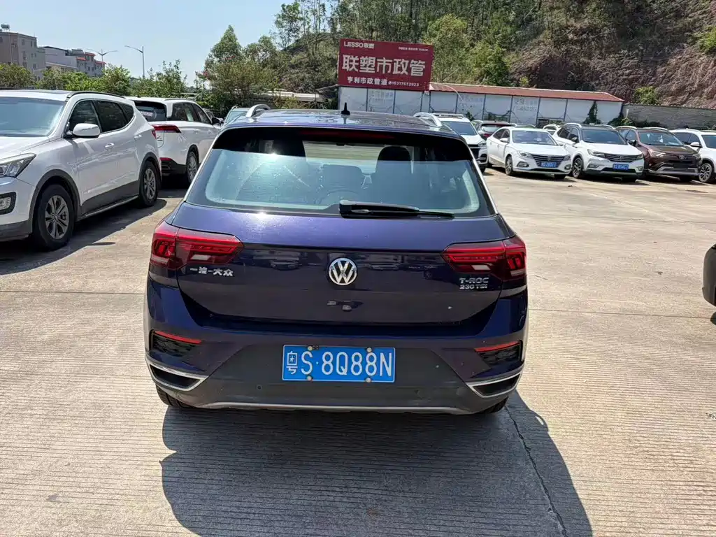 Volkswagen T-Roc — миниатюра 7
