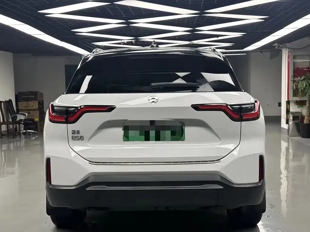 NIO ES6 — миниатюра 5