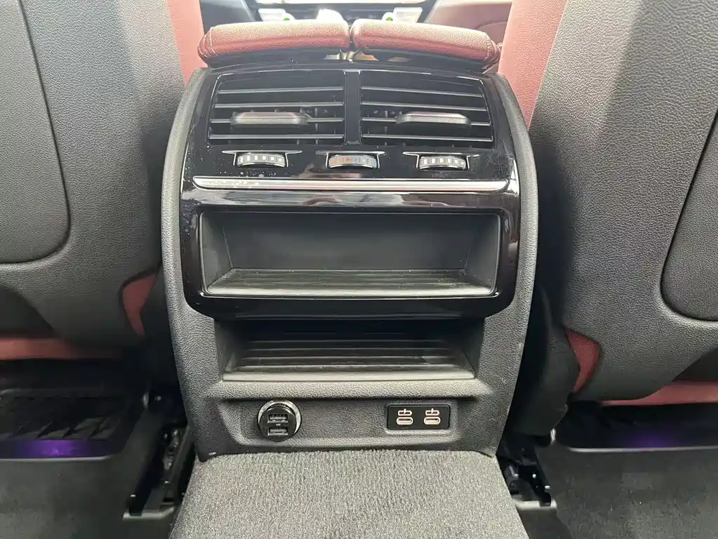 BMW 5 Series — миниатюра 16