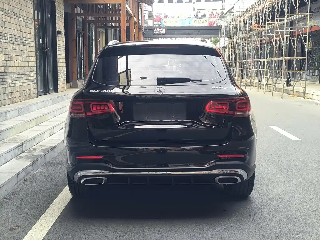 Mercedes-Benz GLC — миниатюра 7
