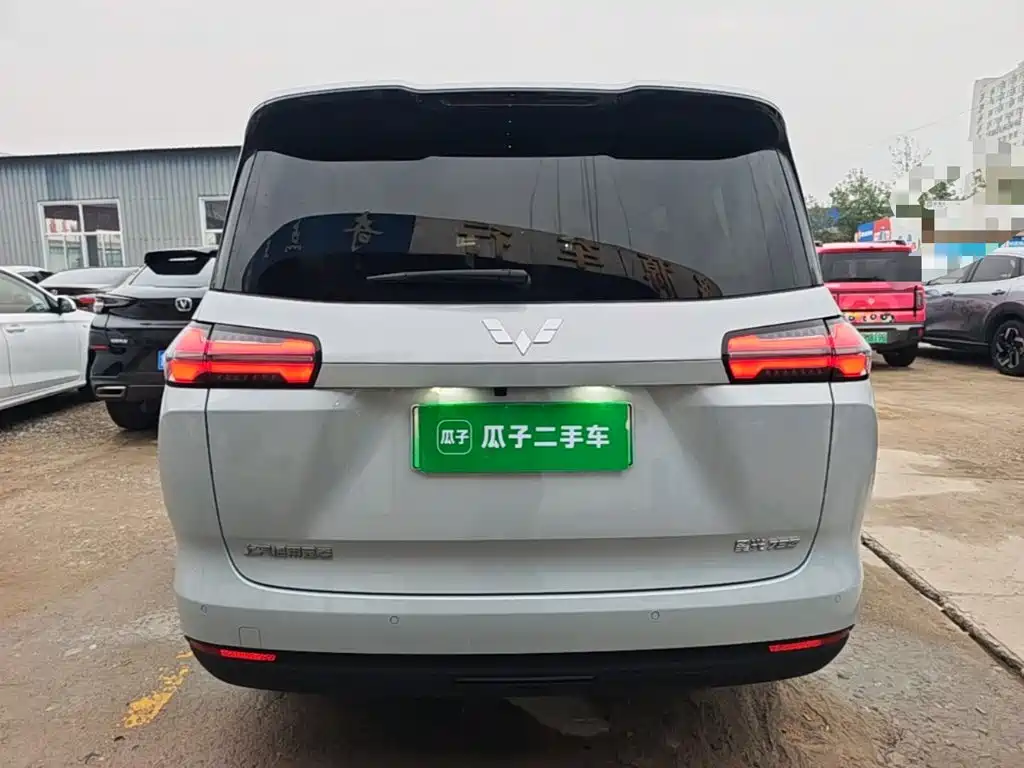 Wuling Xingguang 730 New Energy — миниатюра 6