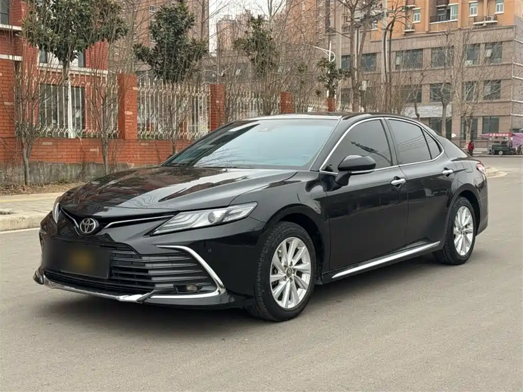 Toyota Camry 2023