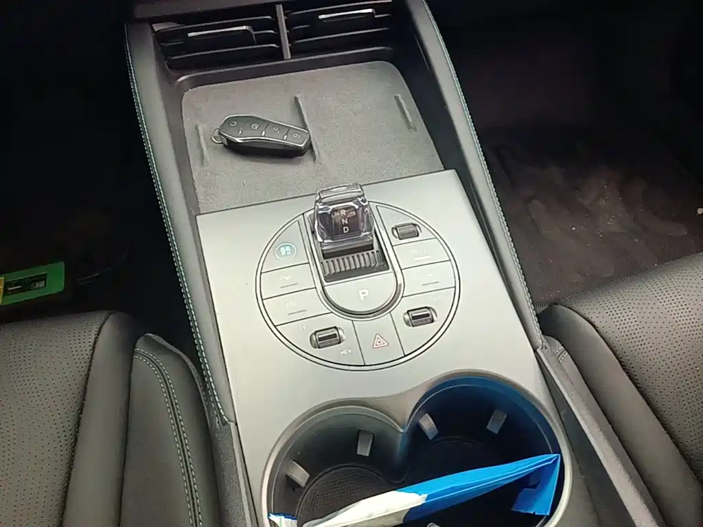 BYD Seal 06 — миниатюра 14