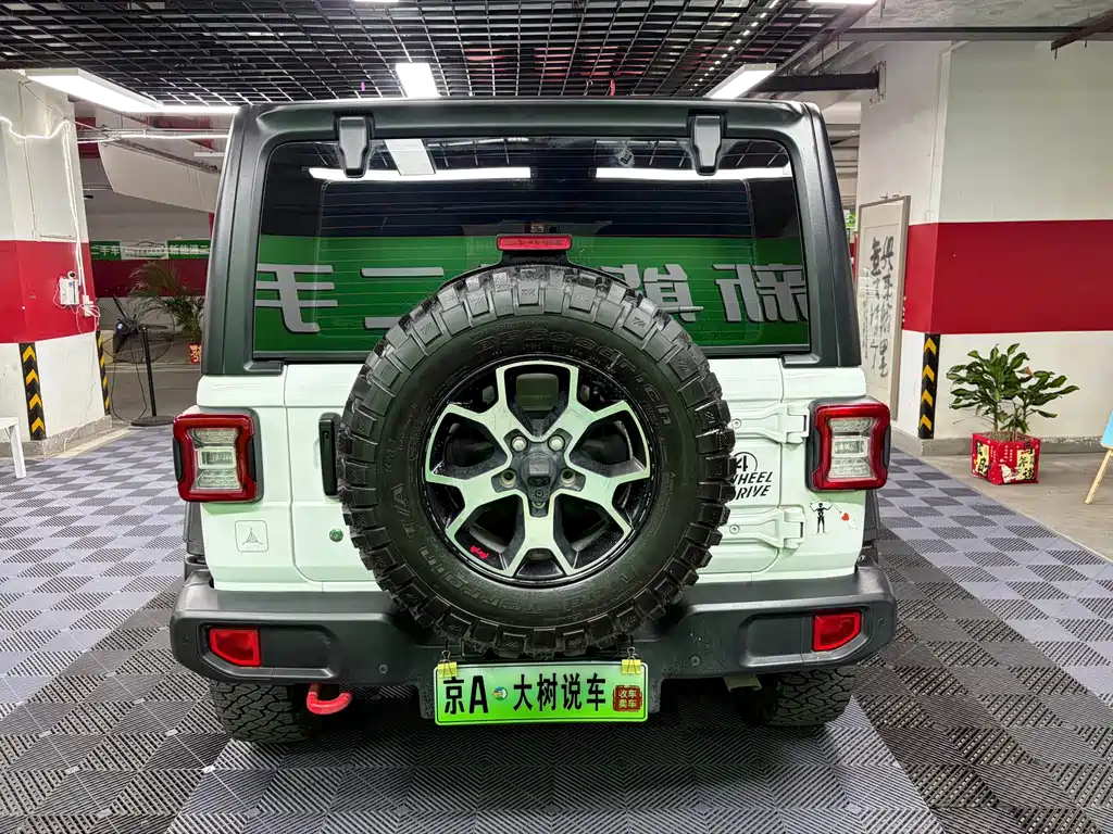 Jeep Wrangler — миниатюра 5