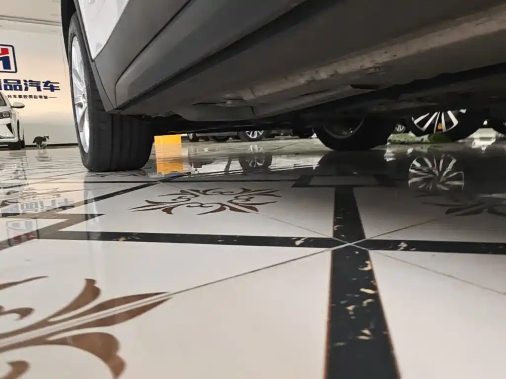 Cadillac XT4 — миниатюра 22