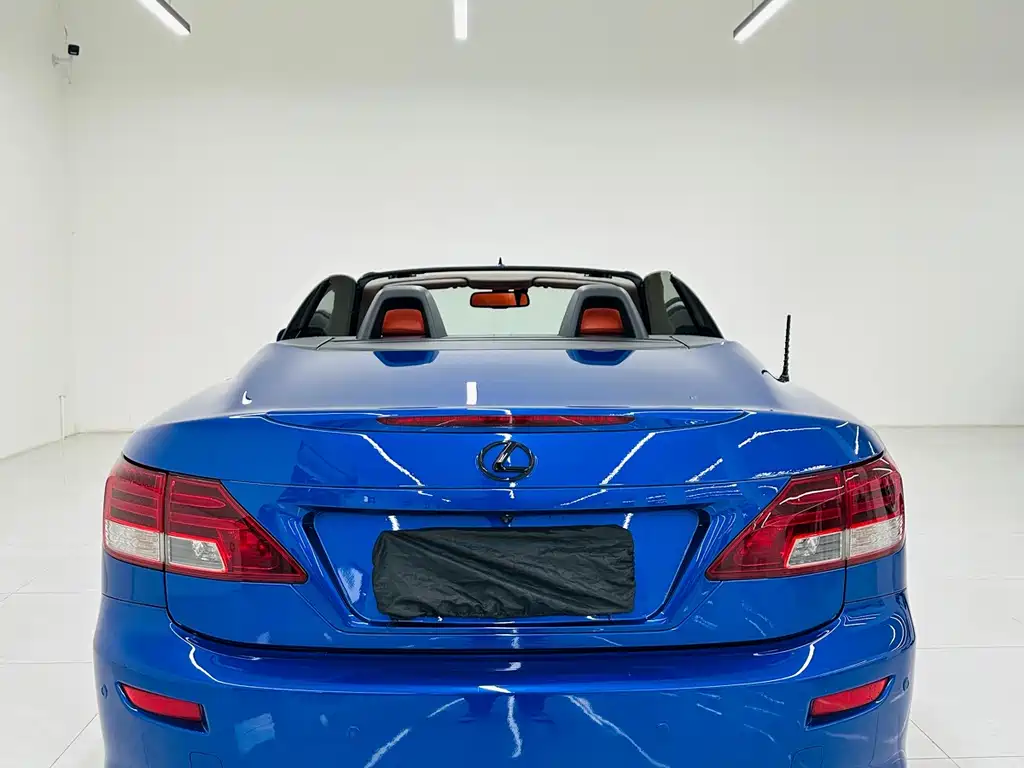 Lexus IS — миниатюра 5
