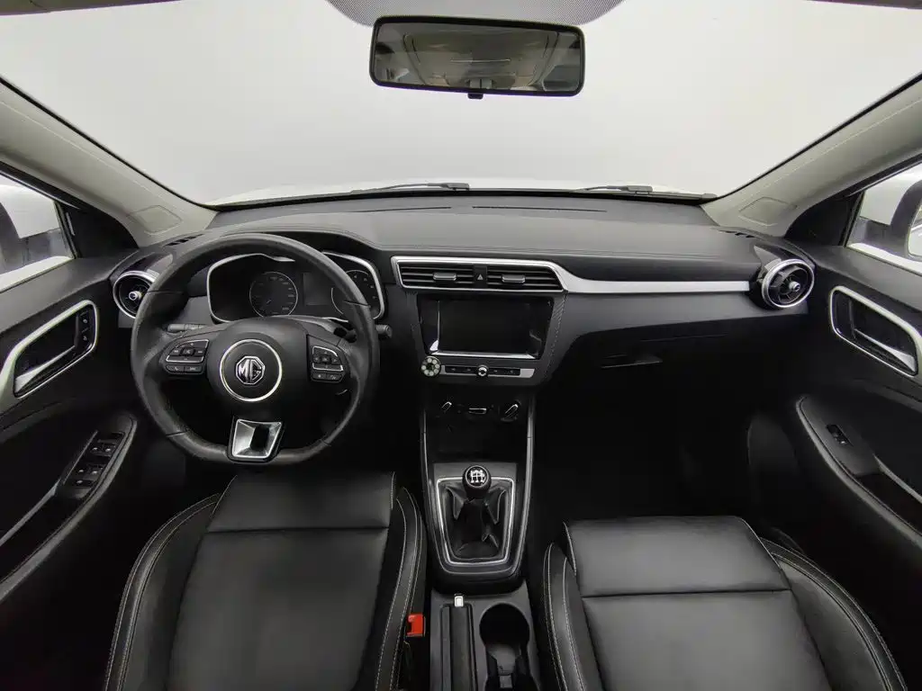 MG ZS — миниатюра 5