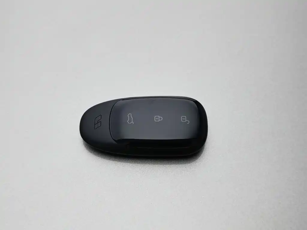 Li Auto Li ONE — миниатюра 19