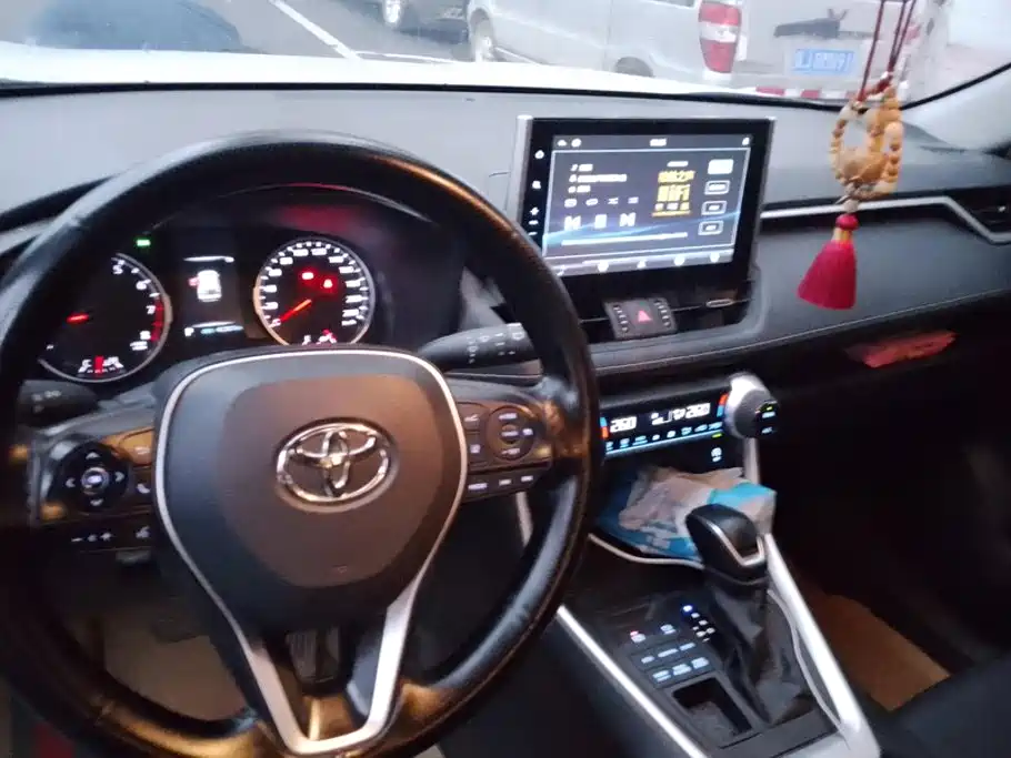 Toyota Wildlander — миниатюра 12