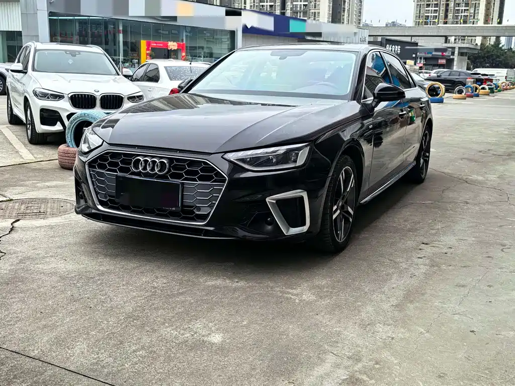 Audi A4L 2020