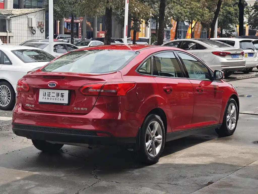 Ford Focus — миниатюра 13