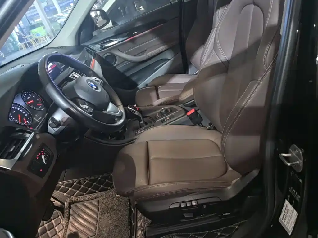 BMW X1 — миниатюра 15