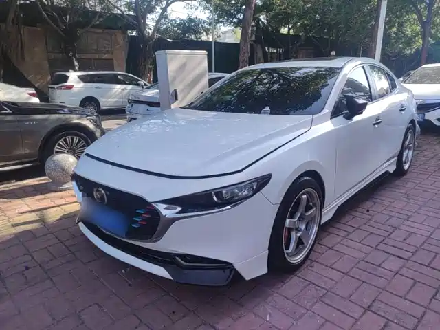 Mazda 3 Axela