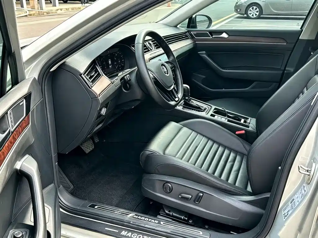 Volkswagen Magotan — миниатюра 4