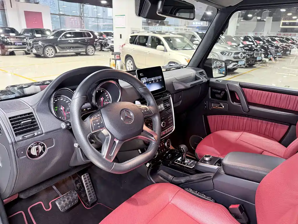 Mercedes-Benz G-Class — миниатюра 7