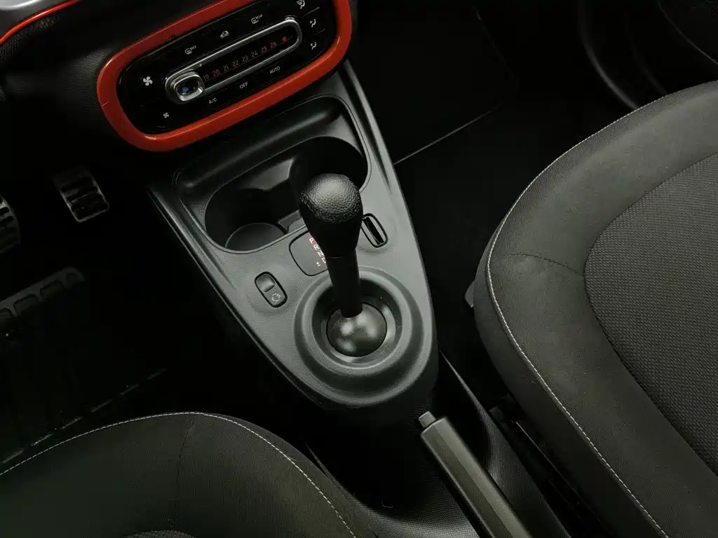 smart Smart Fortwo — миниатюра 13