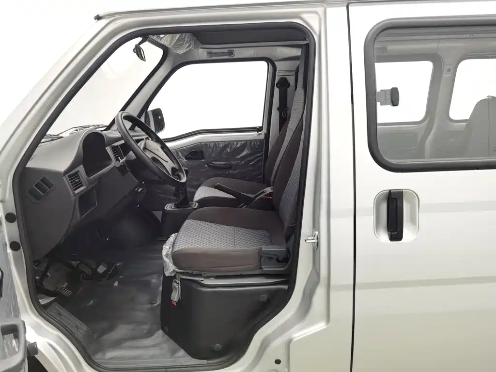 Wuling Zhiguang — миниатюра 10