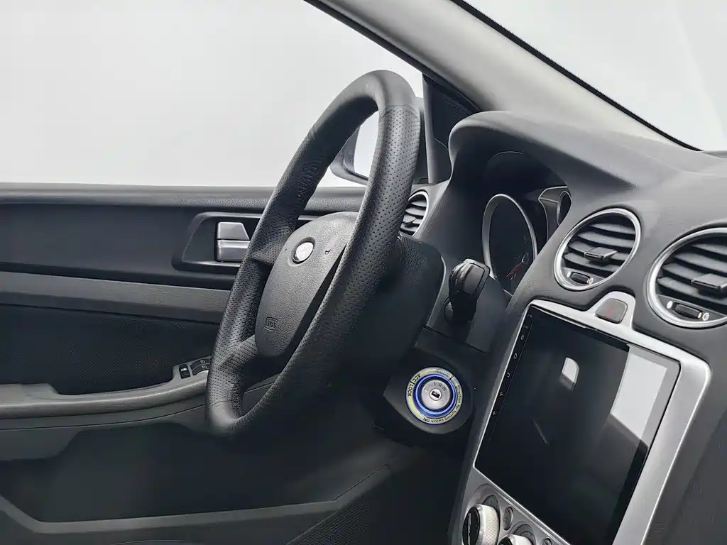 Ford Focus — миниатюра 22
