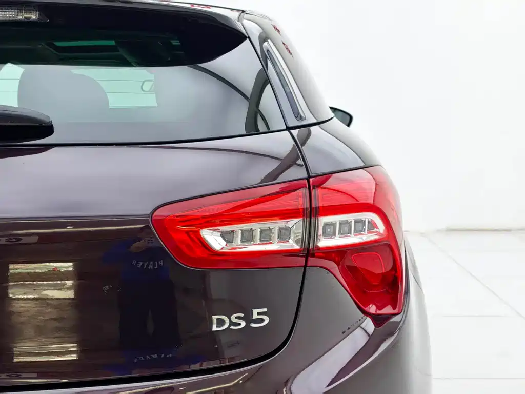 DS DS 5 — миниатюра 5