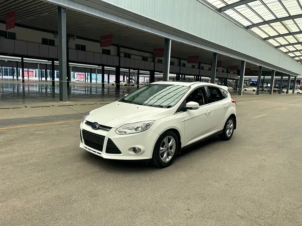 Ford Focus 2014