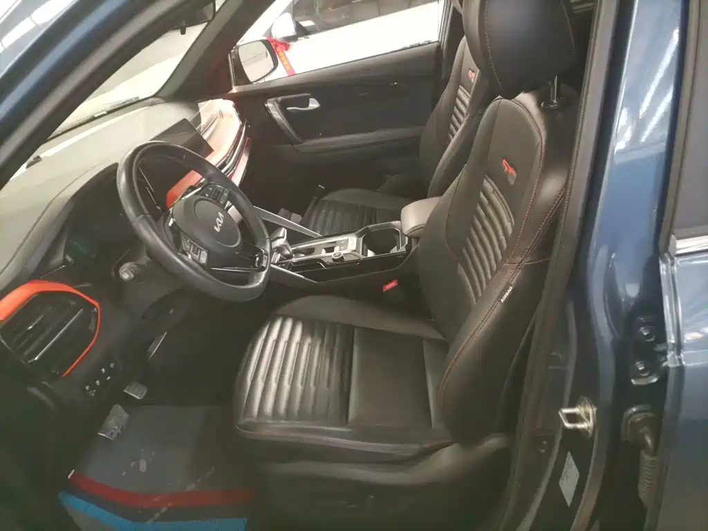 Kia Sportage — миниатюра 15