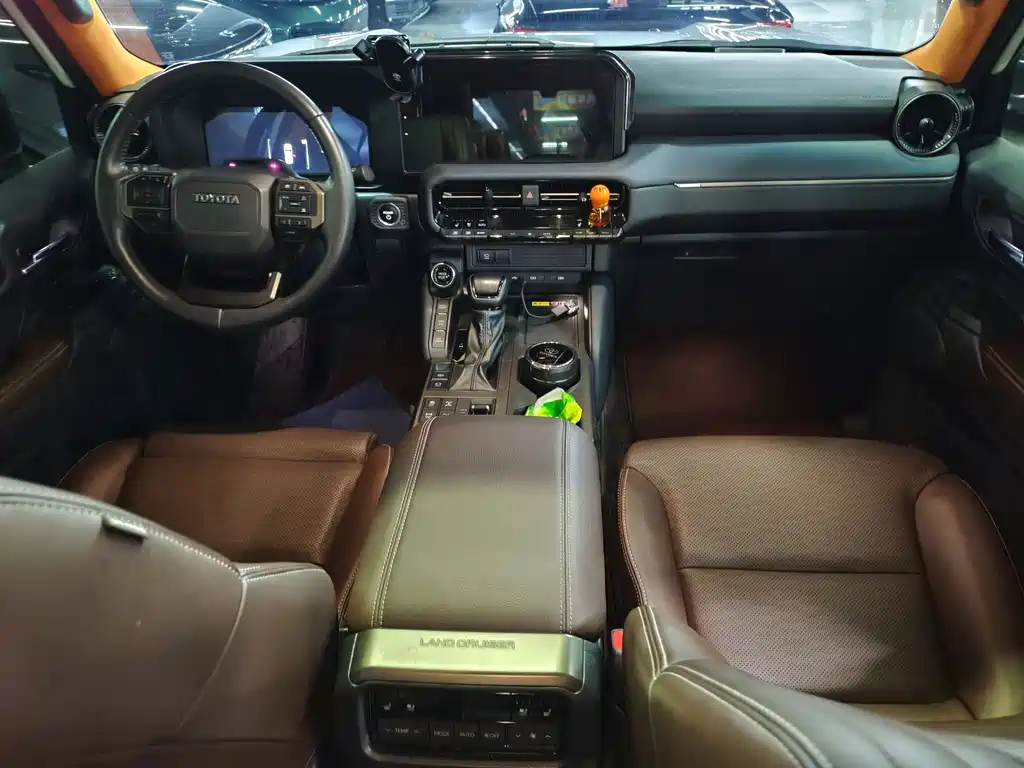 Toyota Prado — миниатюра 11