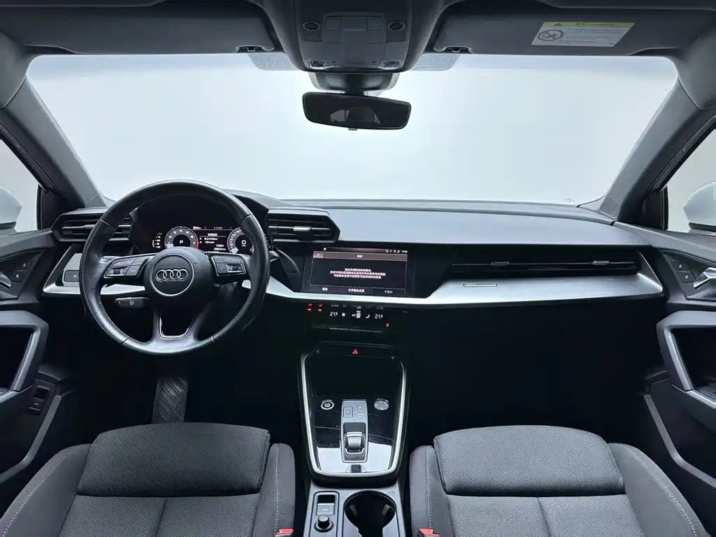 Audi A3 — миниатюра 10