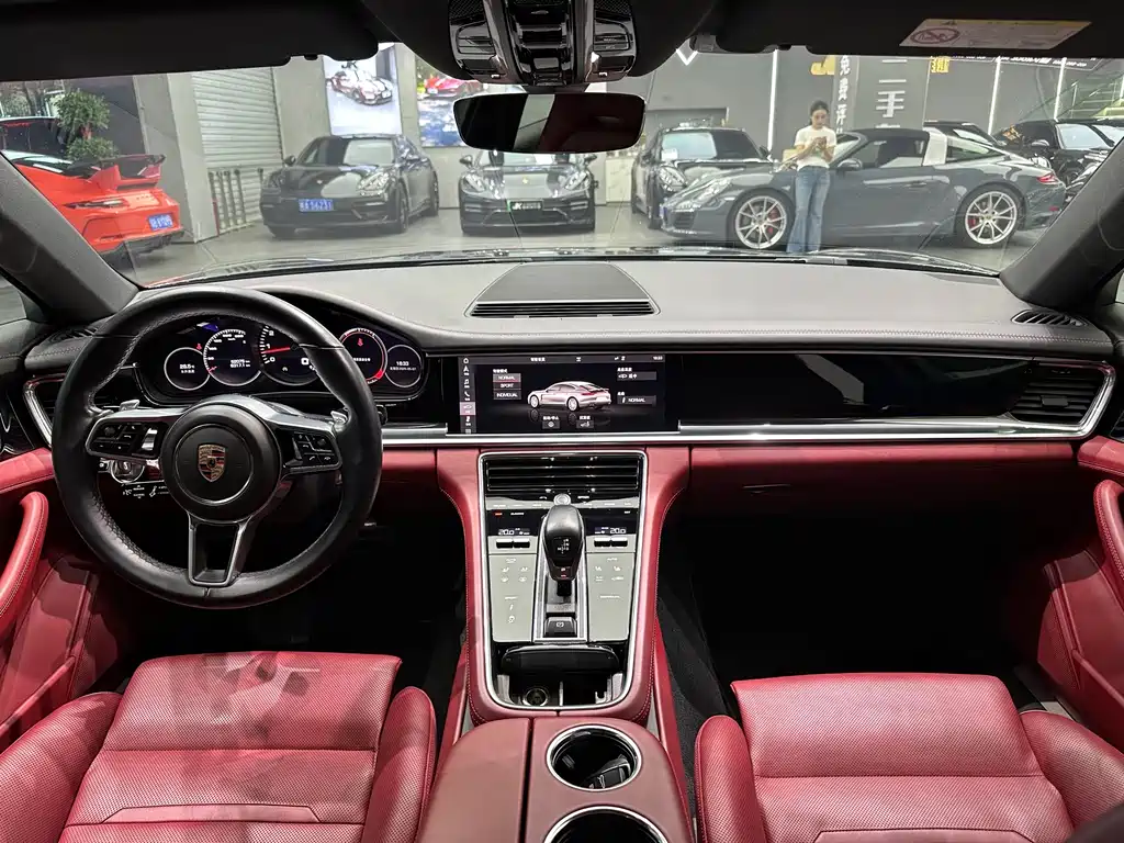 Porsche Panamera — миниатюра 7