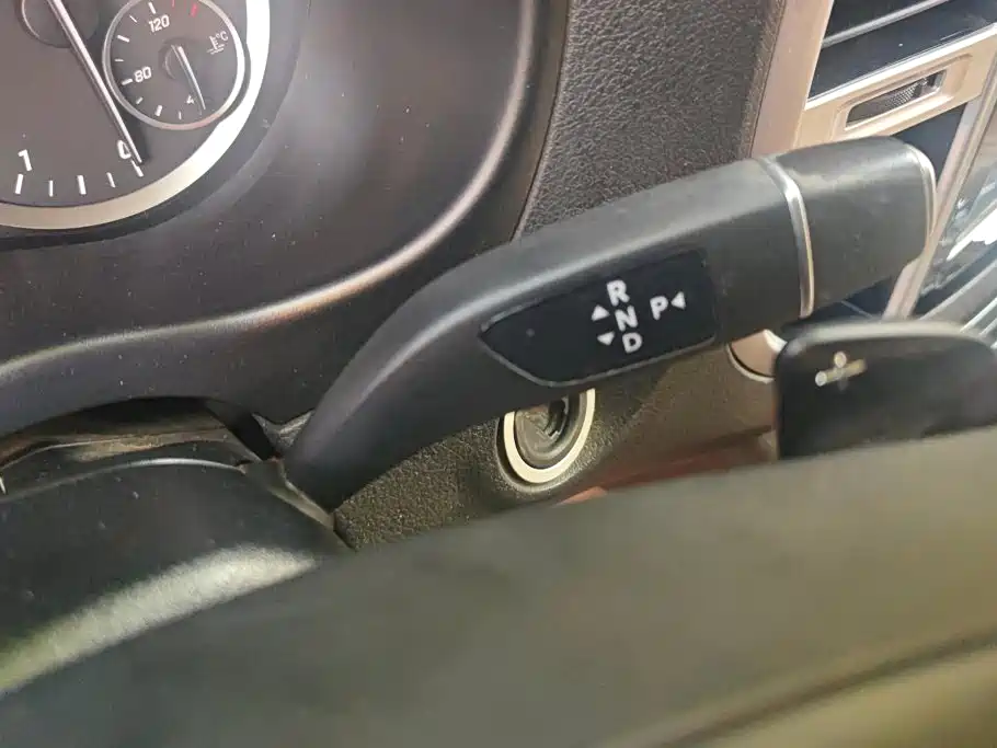 Mercedes-Benz Vito — миниатюра 16