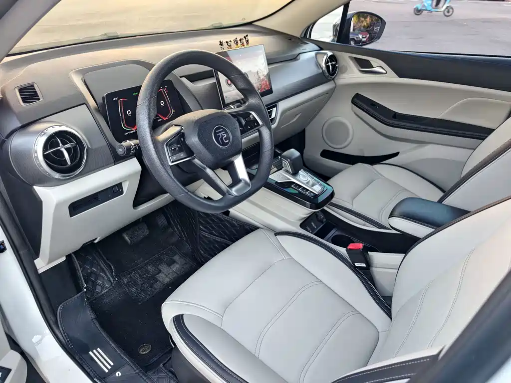 BYD Yuan Pro — миниатюра 9
