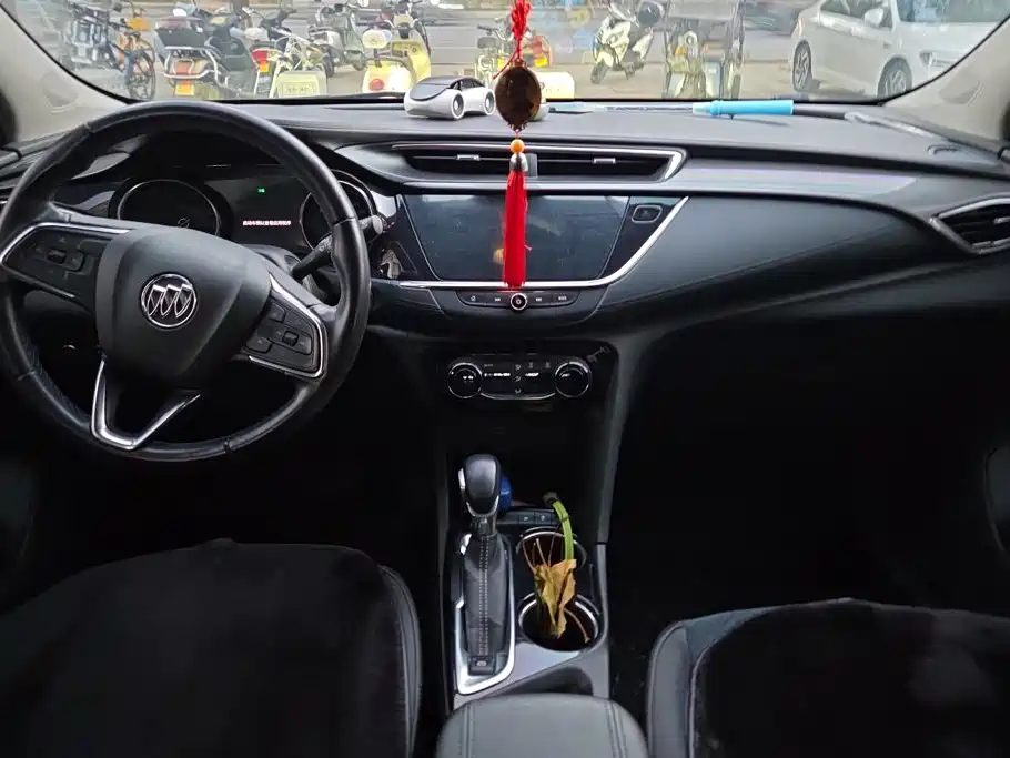 Buick Encore GX — миниатюра 12