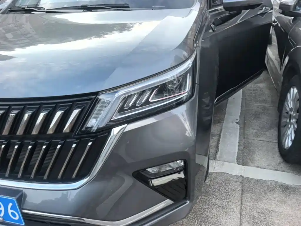 Wuling Jiachen — миниатюра 24