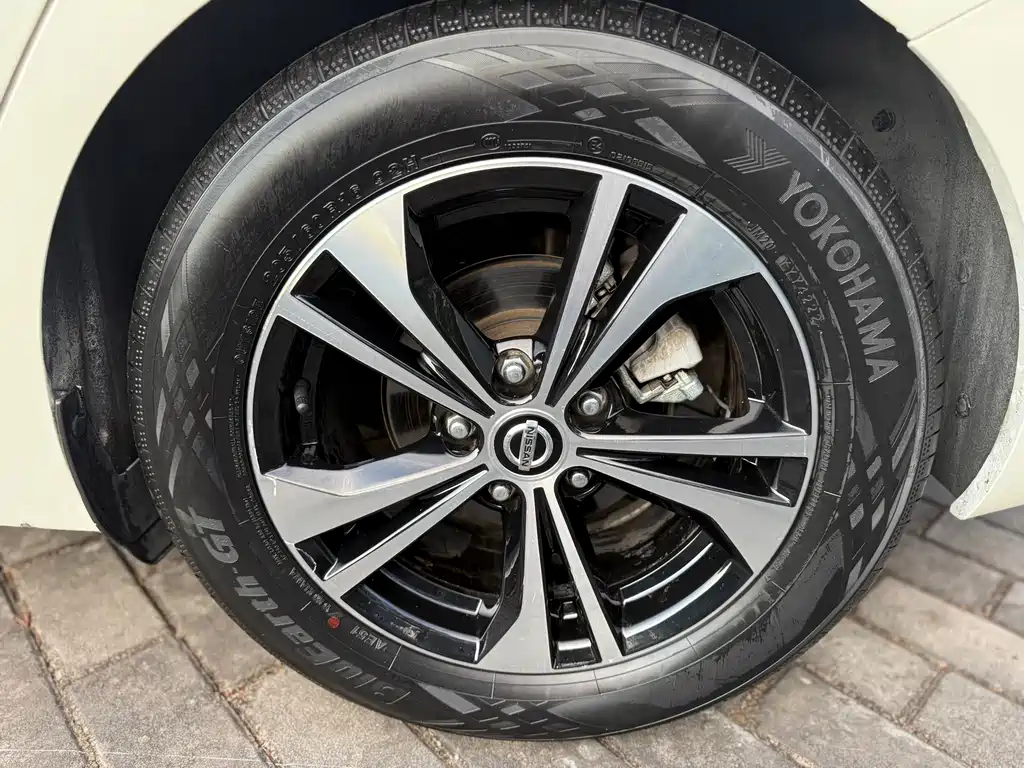 Nissan Sylphy — миниатюра 11
