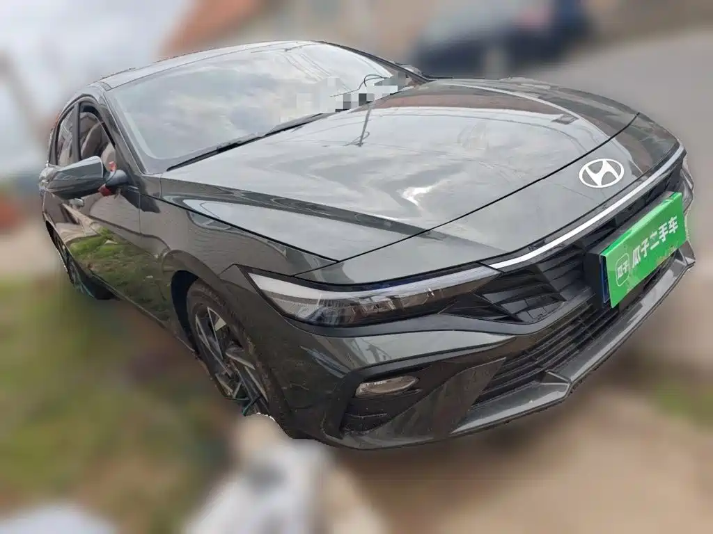 Hyundai Elantra — миниатюра 24