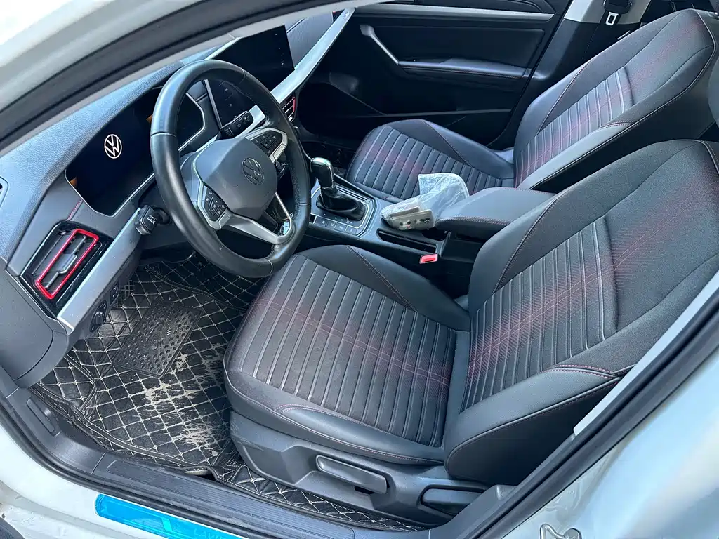 Volkswagen Lavida — миниатюра 5