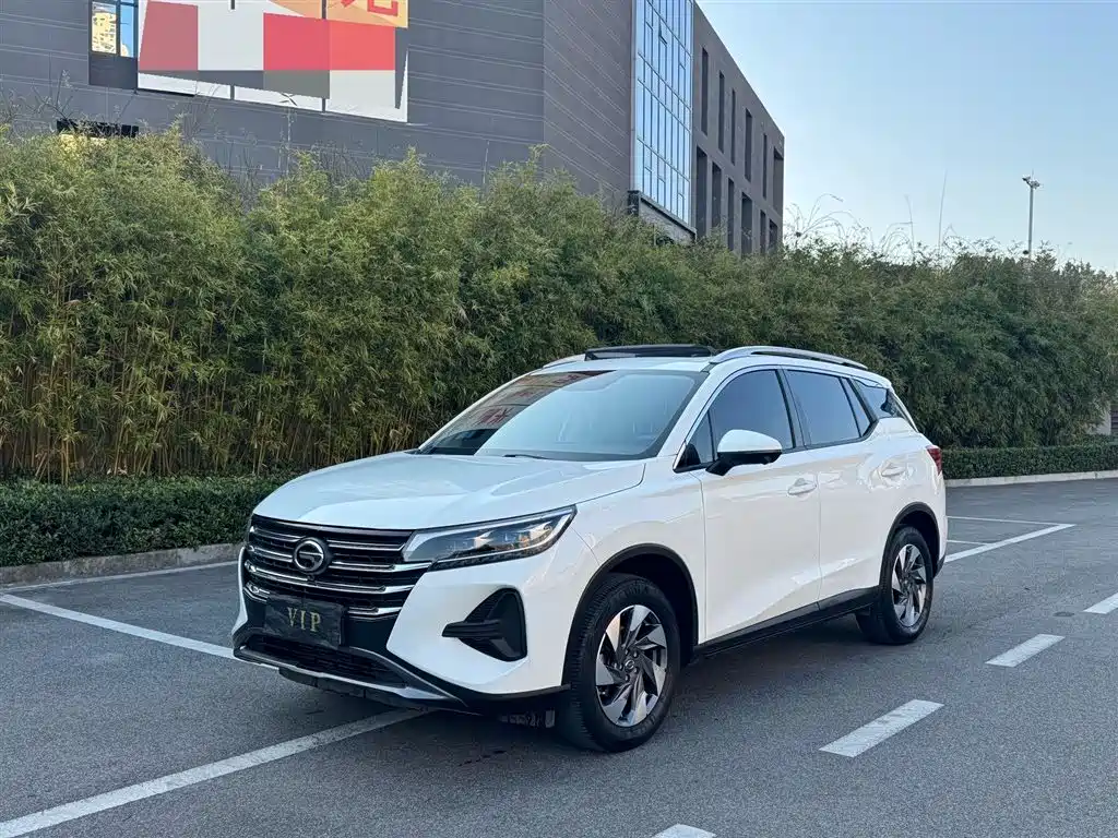GAC TRUMPCHI GS4