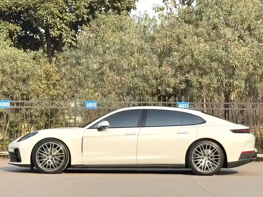 Porsche Panamera 2024 Panamera 4 Executive Long Wheelbase 2.9T