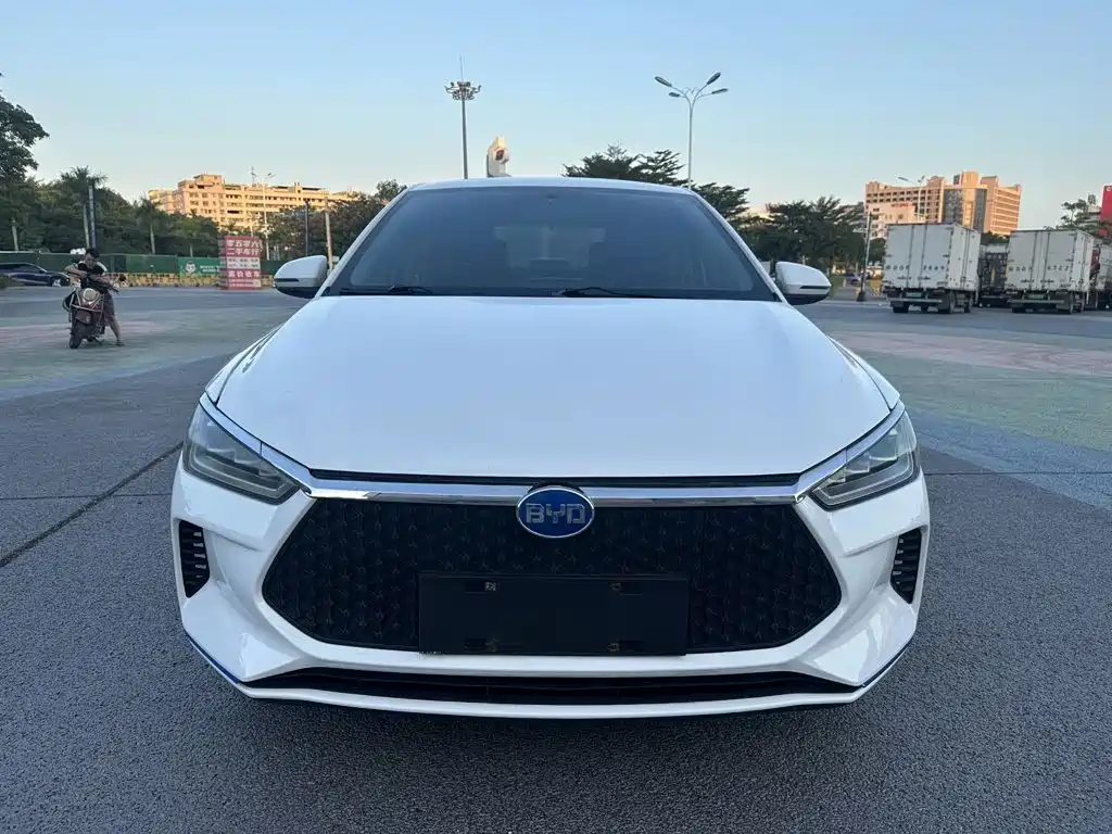 BYD e3 — миниатюра 2