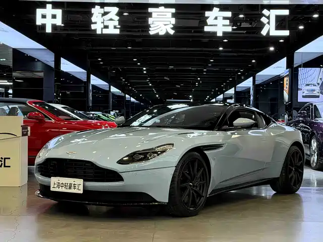 aston-martin db11