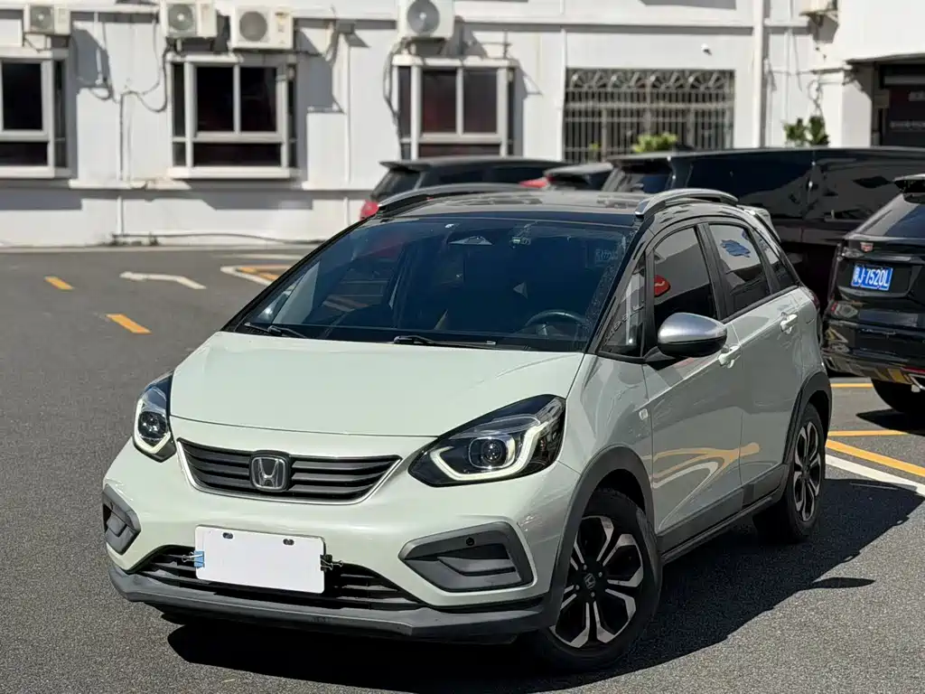 Honda Fit — миниатюра 7