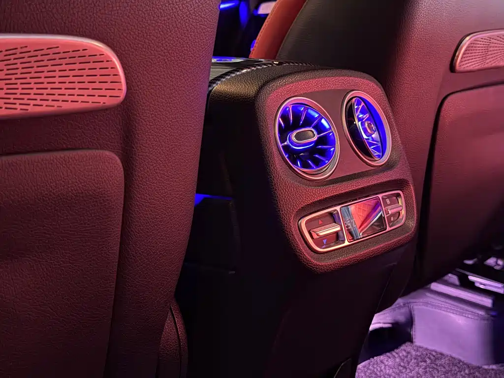 Mercedes-Benz G-Class — миниатюра 10