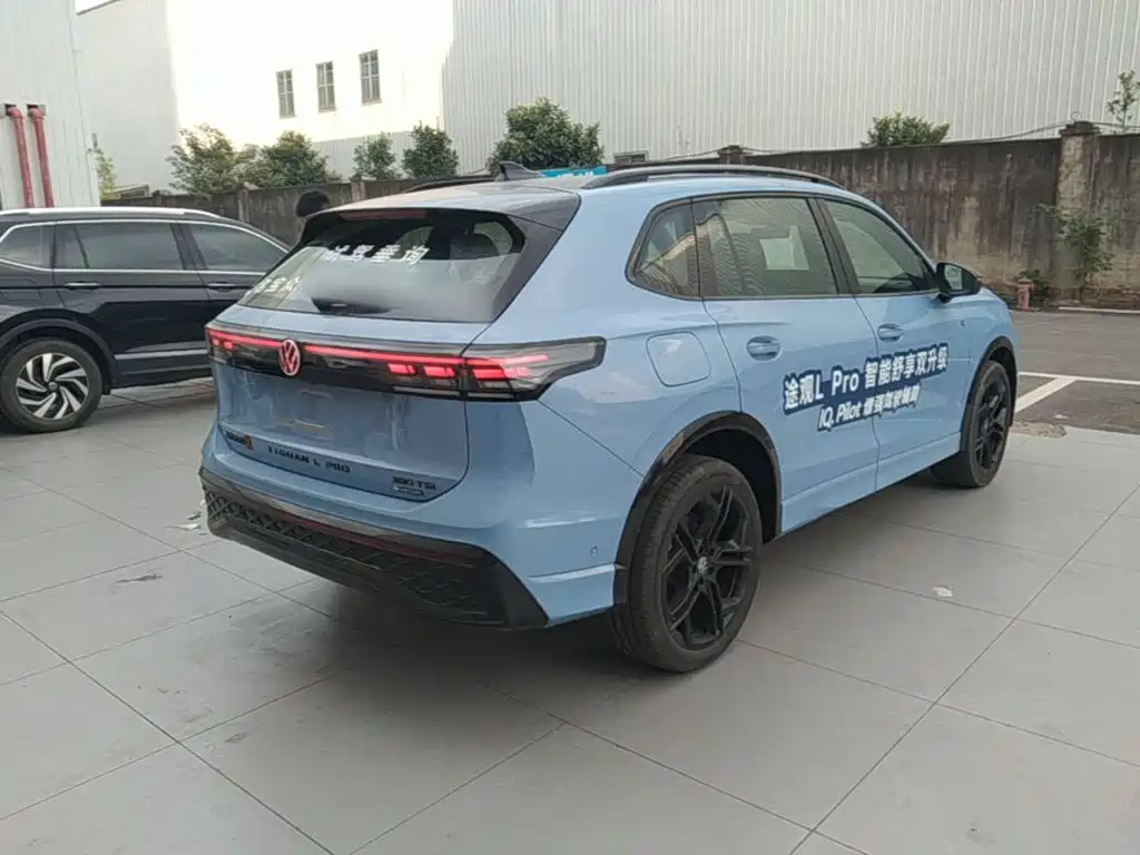 Volkswagen Tiguan L — миниатюра 7
